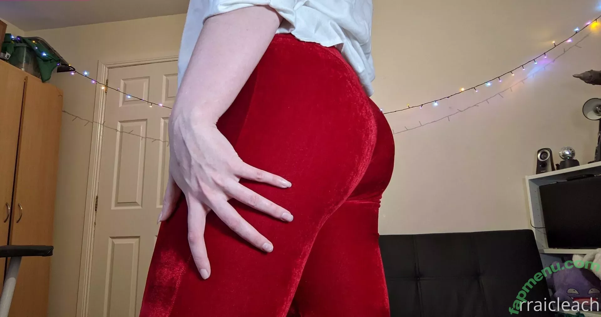 rraicleach nude photo #0001 (rraicleach)