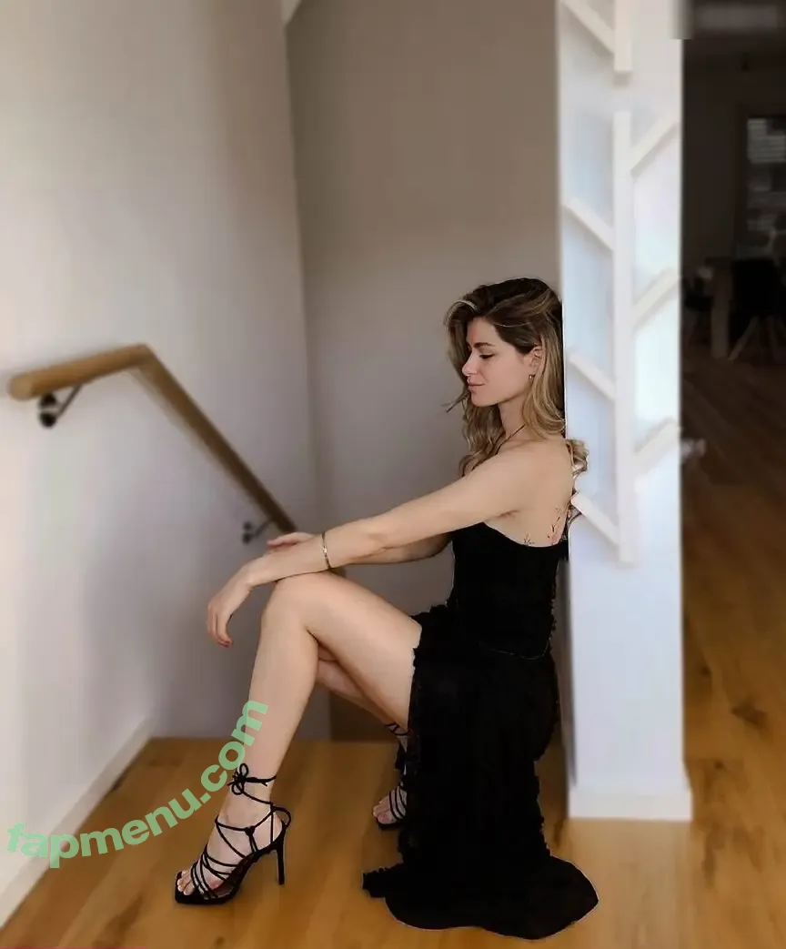 Rrosiana nude photo #0024 (rrosiana_ttv)