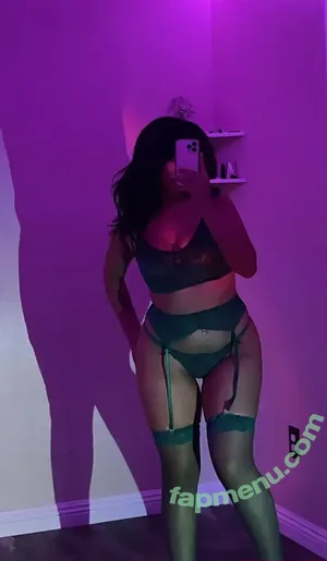 rsbabeee / Luvaribabe / urfavinternetcargf nude photo #0035