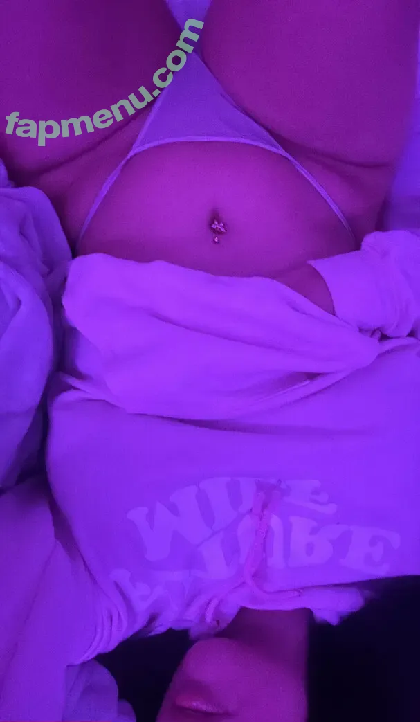 rsbabeee nude photo #0046 (Luvaribabe / urfavinternetcargf)
