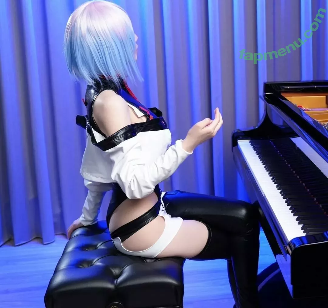 Ru’s Piano nude photo #0021 (Ru味春捲 / ruruspiano)