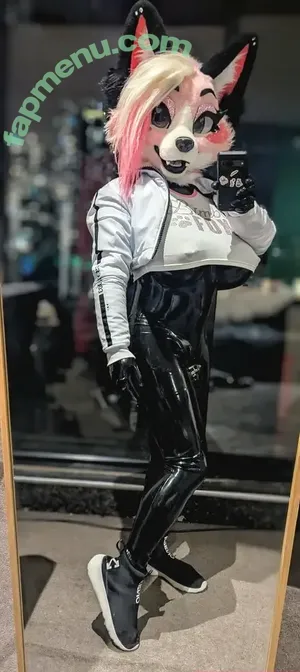 rubberbuns / rubber_buns nude photo #0074