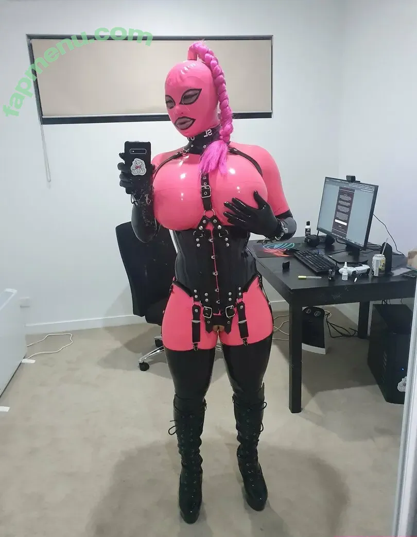 rubberbuns nude photo #0040 (rubber_buns)