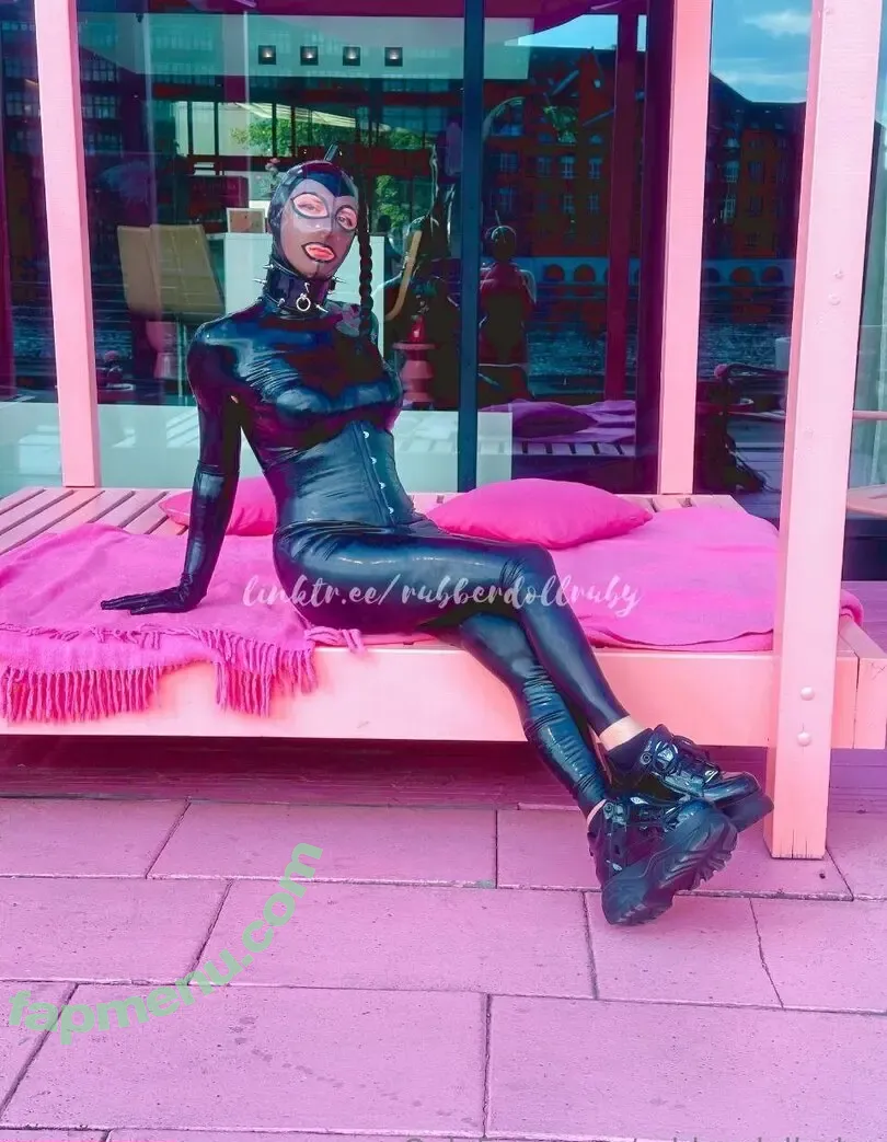 rubberdollruby nude photo #0032 (rubydoll_)