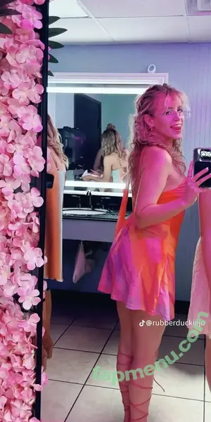  nude photo #0009