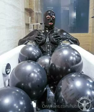 rubberfreak / rubber.freak nude photo #0031