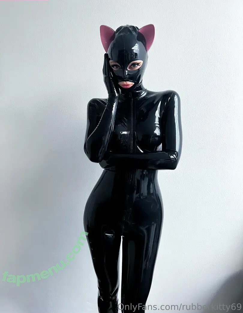 rubberkitty69 nude photo #0002 (rubberkitty69)