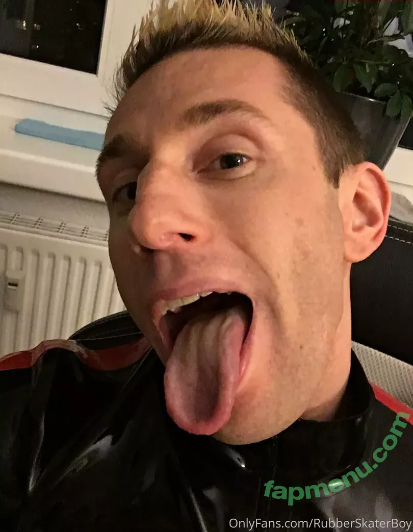 rubberskaterboy nude photo #0008 (rubberskaterboy)