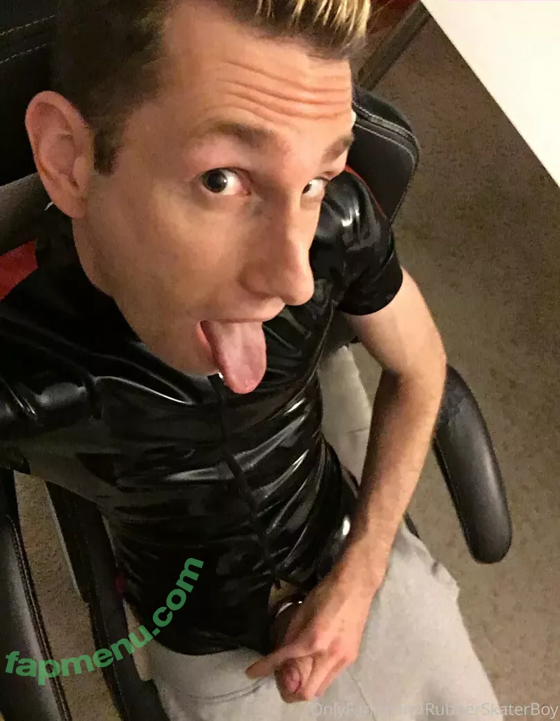 rubberskaterboy nude photo #0014 (rubberskaterboy)