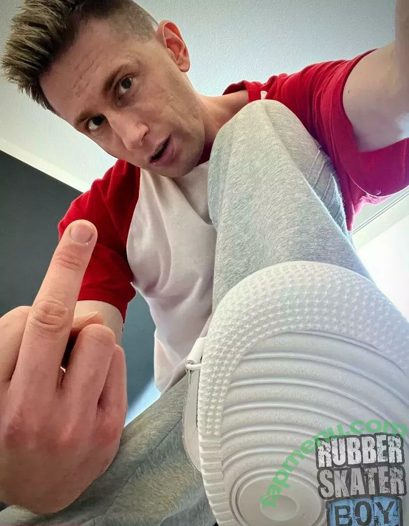 rubberskaterboy nude photo #0180 (rubberskaterboy)