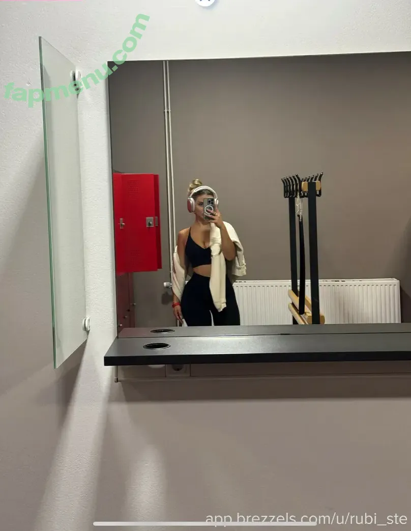 Rubi_ste nude photo #0073 (Rubi_ste)