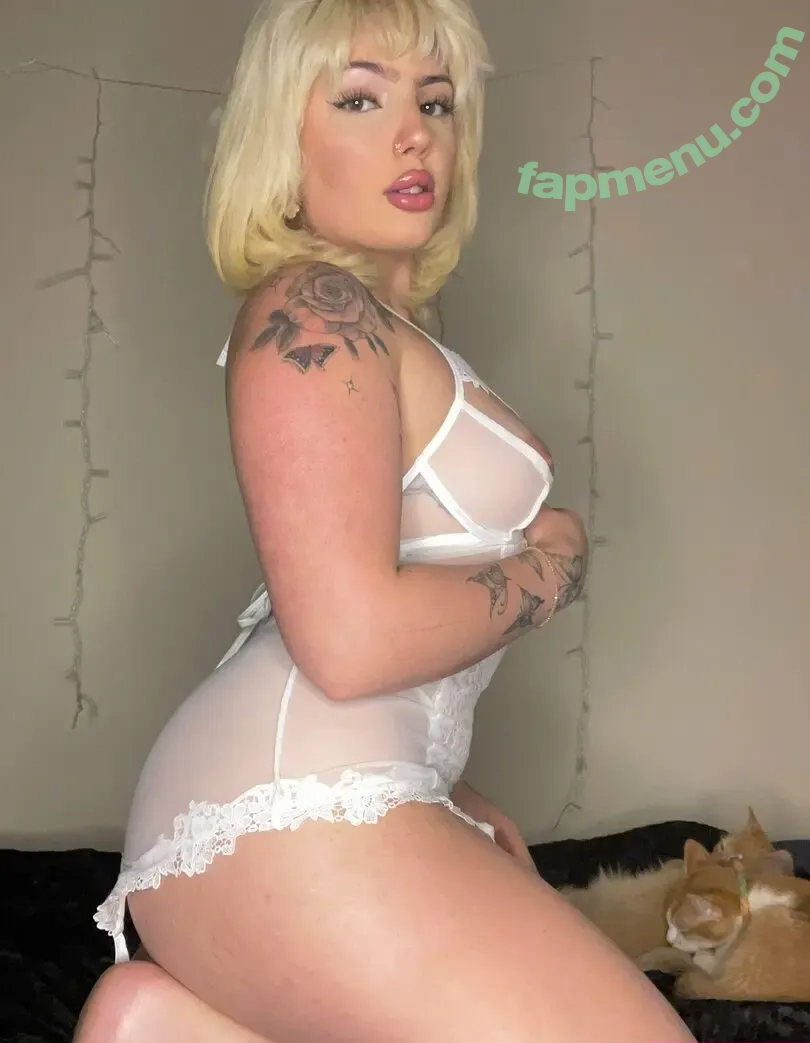 rubirhoades nude photo #0466 (rubymai_g)