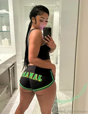  nude photo #0002