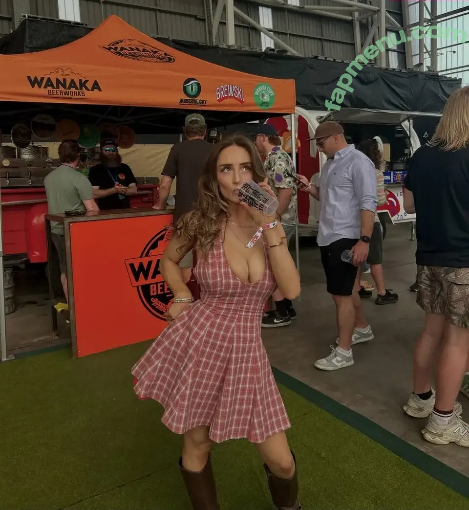 Ruby Esler nude photo #0007 (ruby.esler)