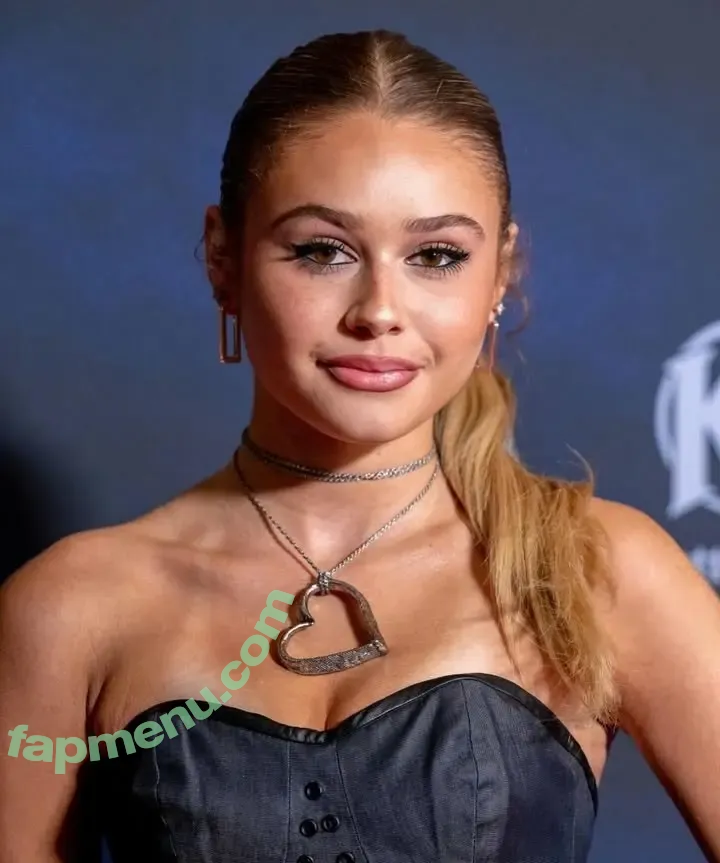 Ruby Rose Turner nude photo #0027 (rubyroseturner)