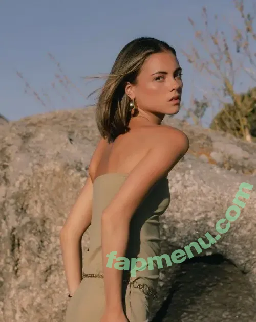 Rubydiixon nude photo #0021 (Ruby Dixon / author.ruby.dixon)