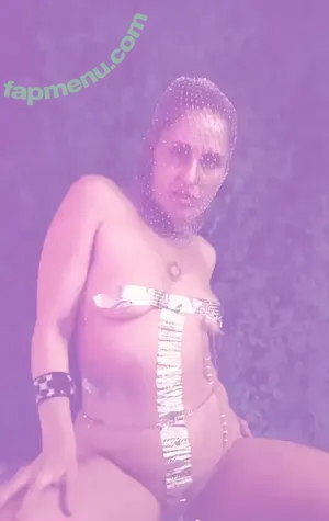  nude photo #0009
