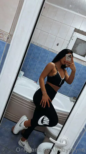 rubyshyne / Ruby_Shyne nude photo #0016