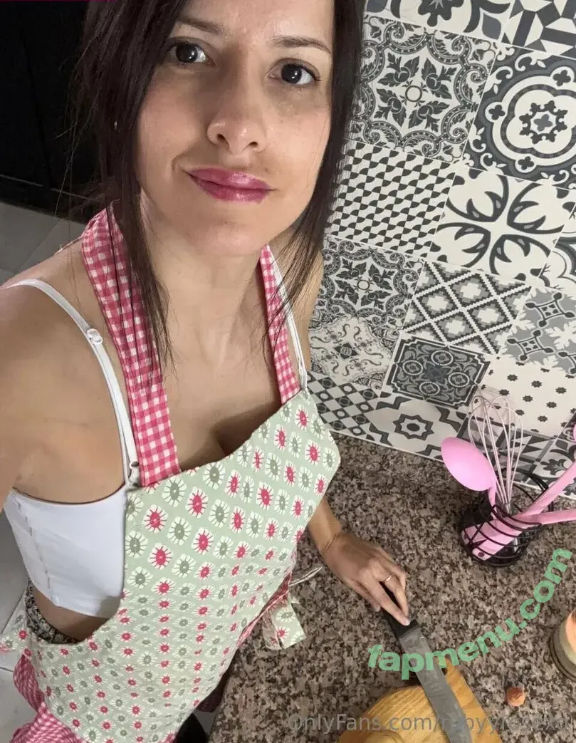 rubyyrosexo nude photo #0006 (rebyrosexo)