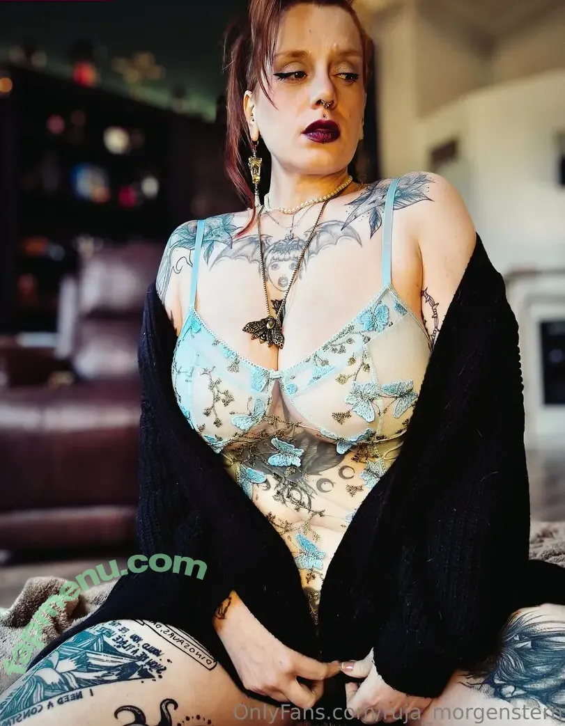 ruja_morgenstern nude photo #0037 (red_cold_snow)