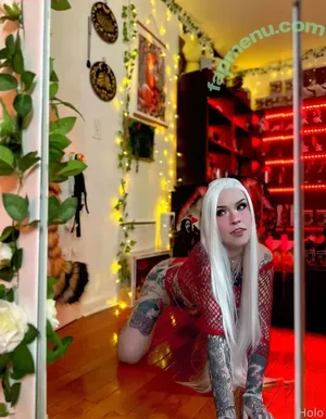 rule34shark / holofoxx nude photo #0094