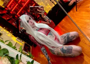 rule34shark / holofoxx nude photo #0096