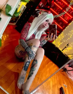 rule34shark / holofoxx nude photo #0099