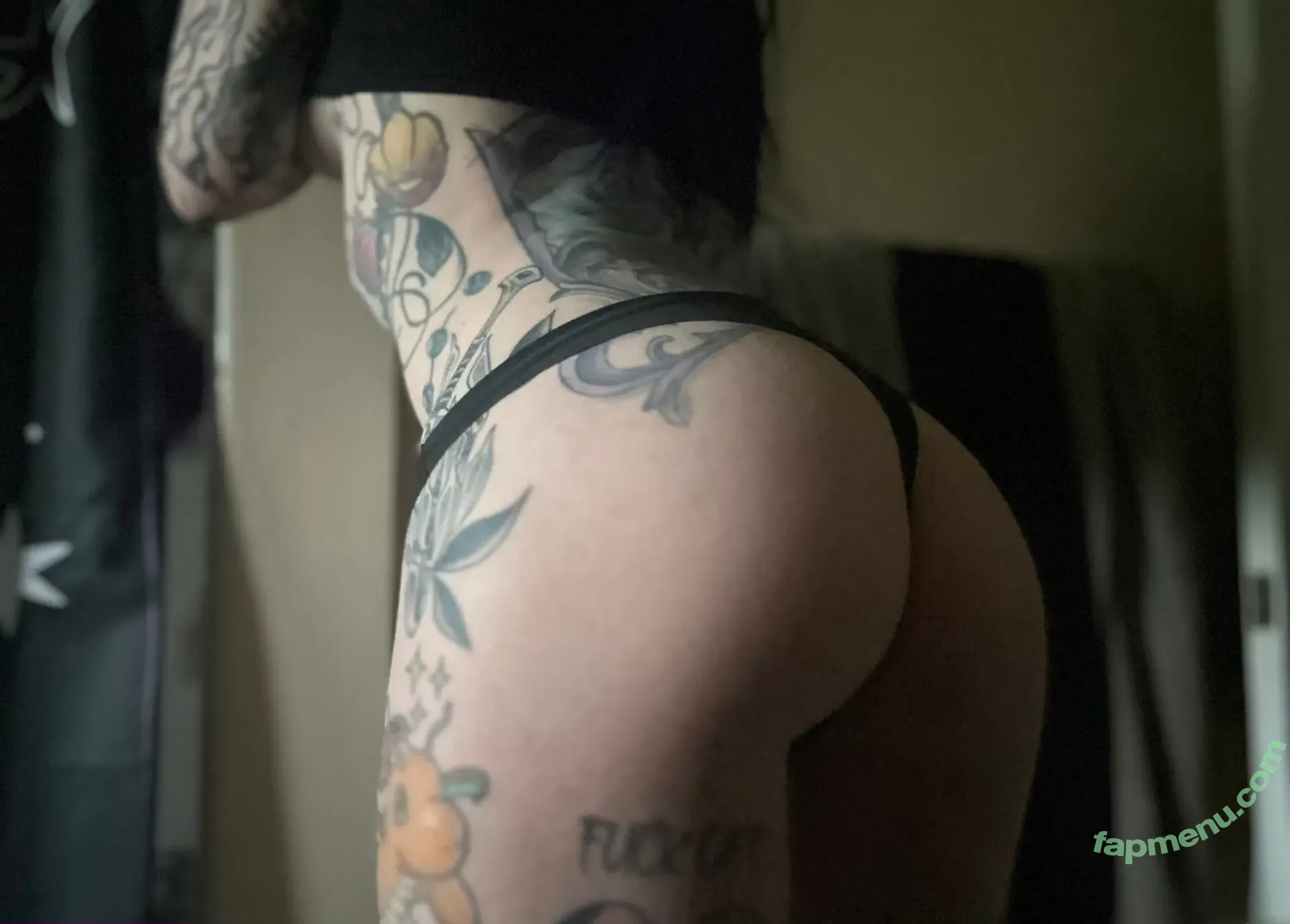 rule34shark nude photo #0113 (holofoxx)