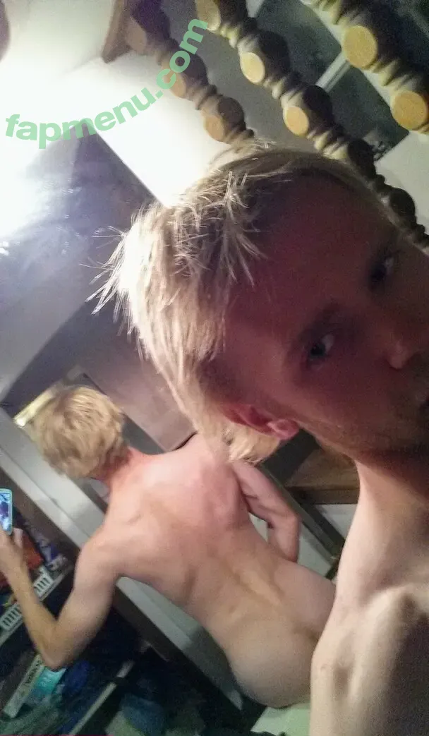 rulebot nude photo #0008 (dj_vixky_official_)