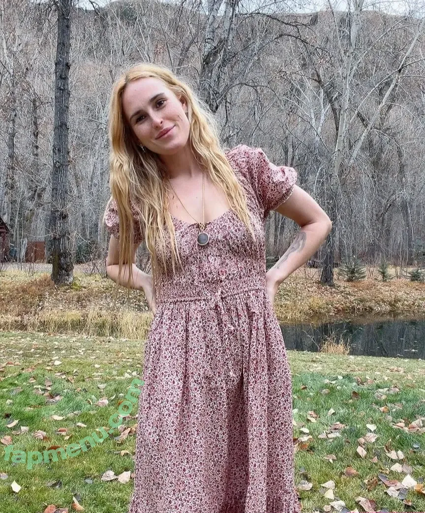 Rumer Willis nude photo #0640 (RumerWillis / therue)