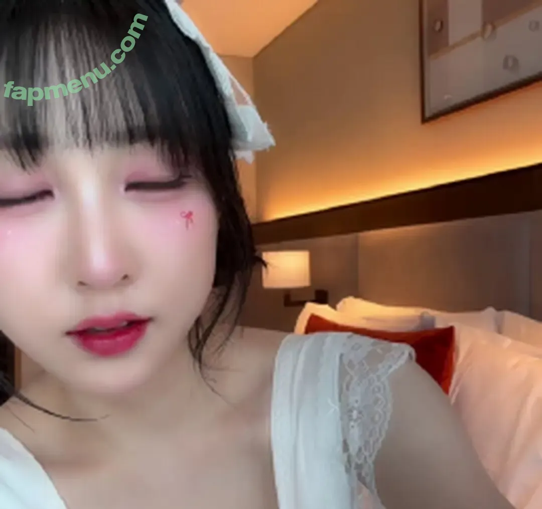 rurufnfn nude photo #0020 (runrated / ruru 루루)
