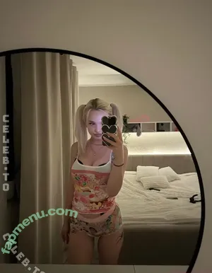 Russianlucy nude photo #0008