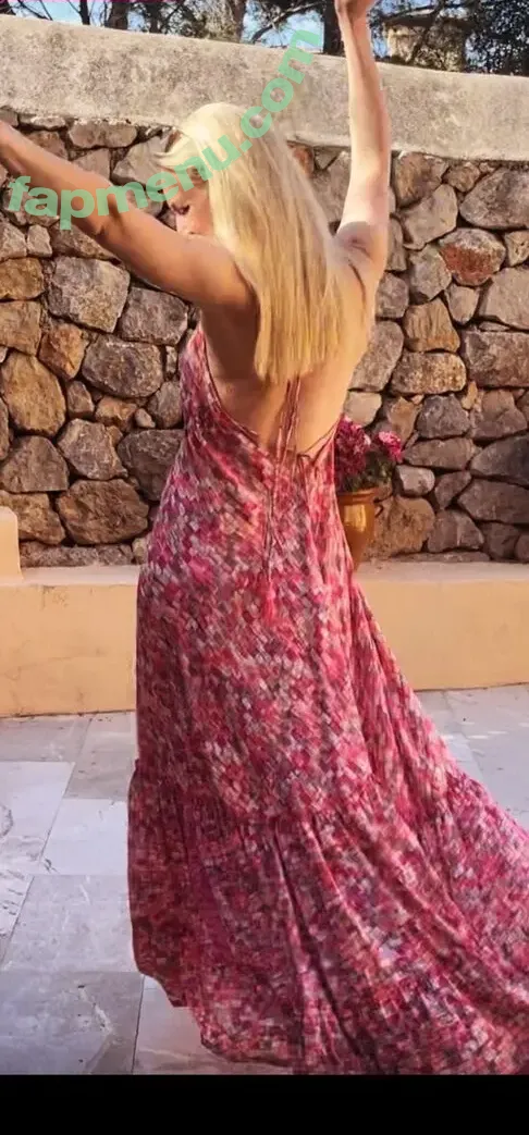 Ruth Hofmann nude photo #0029 (_ruth_hofmann)