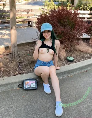 ruwuby / robbybobies nude photo #0217