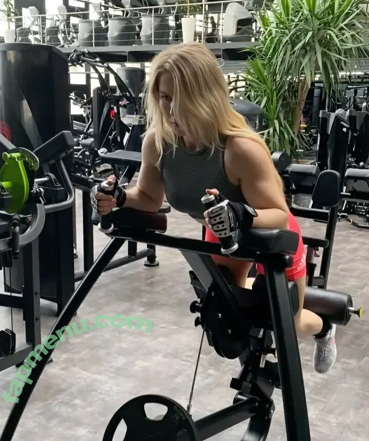 Ruzhena Bedzir nude photo #0013 (bicepgirl / ruzh_bedzir)