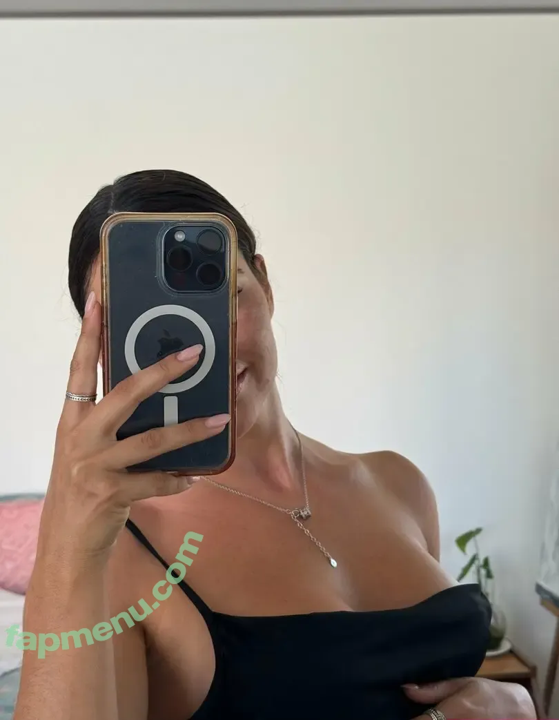 rvmarta nude photo #0069 (maartarv)