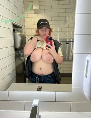 RxdKittxn / itchinforsomestitchin nude photo #0211
