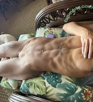 Ryan Reid / sheforkeeps / sheivkeeps / xxxforkeeps nude photo #0357