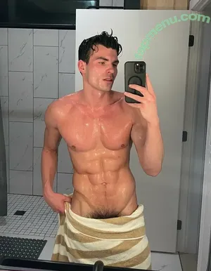 ryancooperjr / reel nude photo #0011