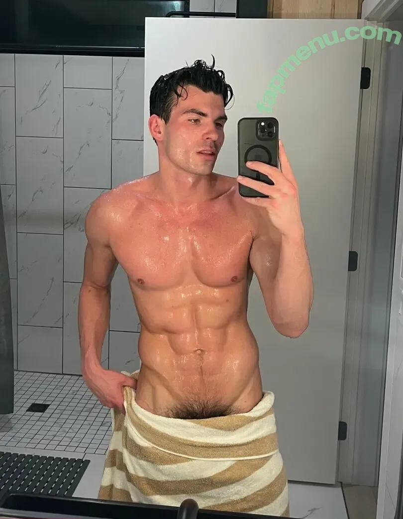 ryancooperjr nude photo #0011 (reel)