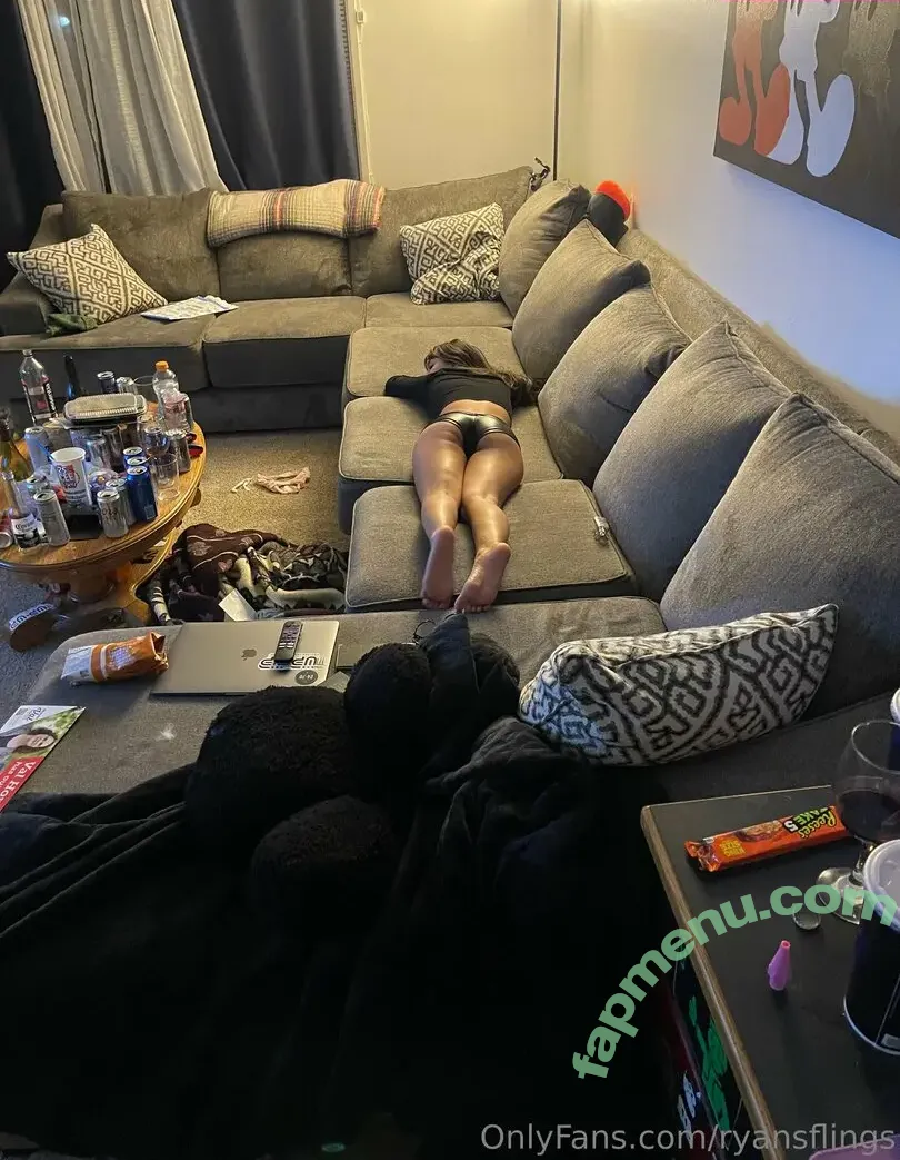ryansflings nude photo #0008 (ryansfleming)