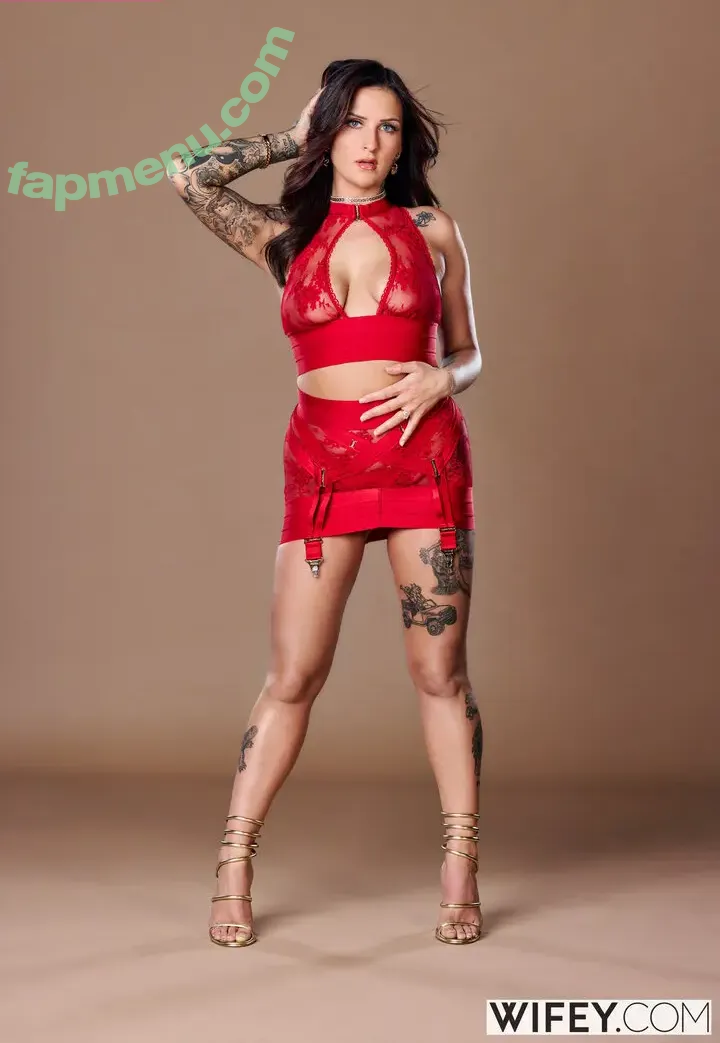 Ryder Mercedes nude photo #0007 (ridehermercedes_free / ridehermercedes_premium / ryder.mercedess)