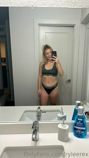 Ryleerex / ryleerexx nude photo #0014