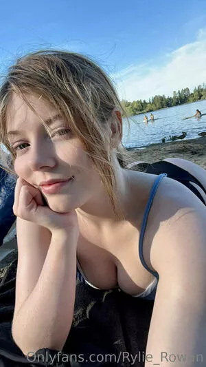 Rylie Rowan / Rylie_Rowan / rylie_rowan_vip / rylie_rowannn nude photo #1595
