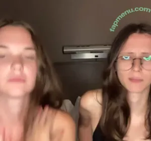 rylieee99 / rylieeee nude photo #0001