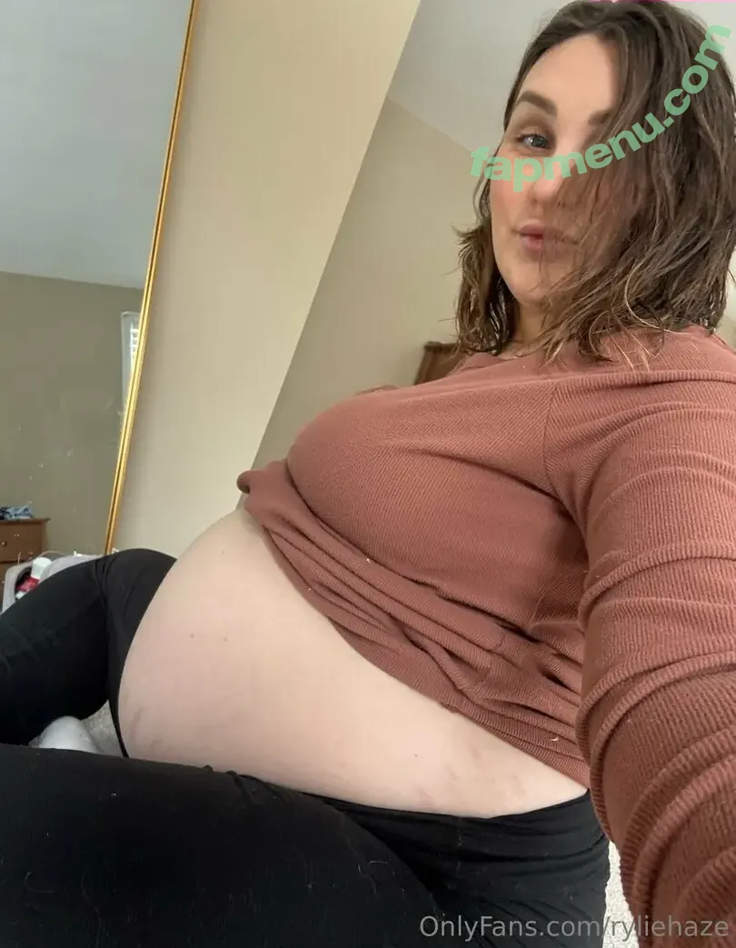 ryliehaze nude photo #0010 (theryliehaze)