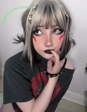  nude photo #0003