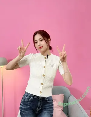 Ryujin / ITZY (신류진 / Shin Ryu-jin / iamfinethankyouandryu nude photo #0104