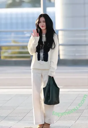 Ryujin / ITZY (신류진 / Shin Ryu-jin / iamfinethankyouandryu nude photo #0169