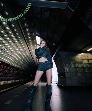 Ryujin / ITZY (신류진 / Shin Ryu-jin / iamfinethankyouandryu nude photo #0179